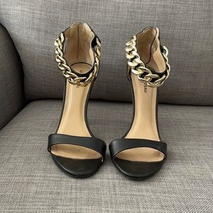 Le Chateau Heels